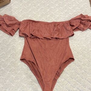 Charlotte Russe Ruffled Off-Shoulder Bodysuit - Dusty Rose